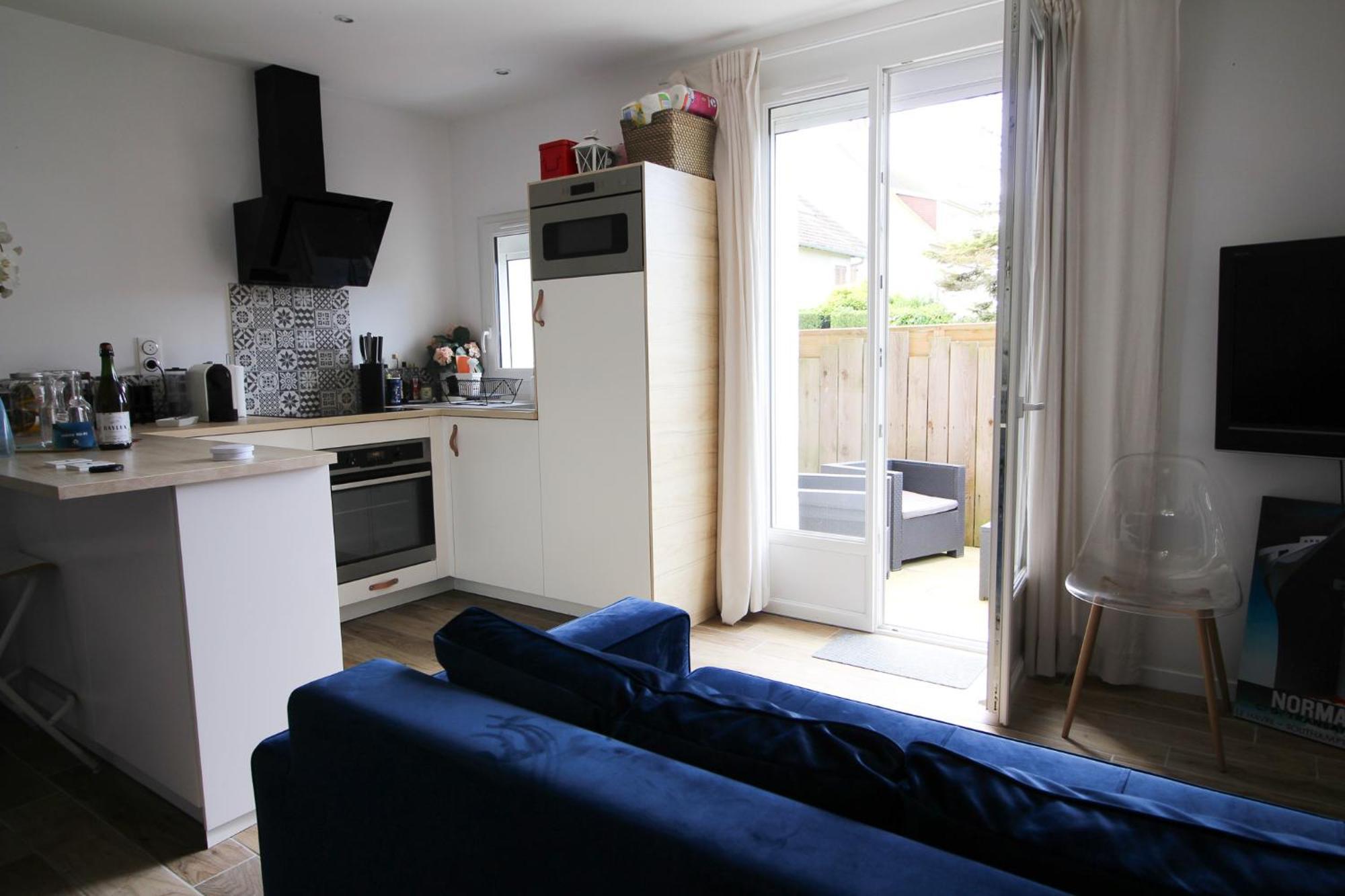 Appartement Avec Terrasse Privee, Plage A Pied Saint-Aubin-Sur-Mer  Extérieur photo