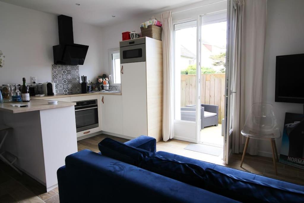Appartement Avec Terrasse Privee, Plage A Pied Saint-Aubin-Sur-Mer  Extérieur photo